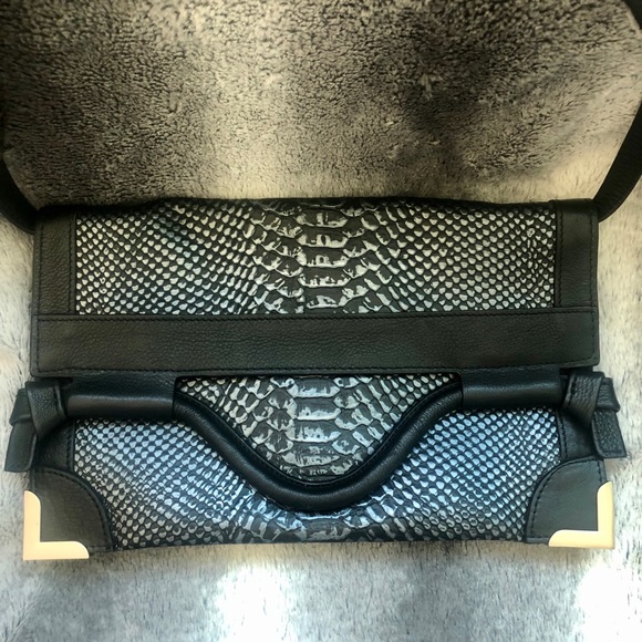 Foley and Corrina Bag CROSSBODY - Picture 1 of 5